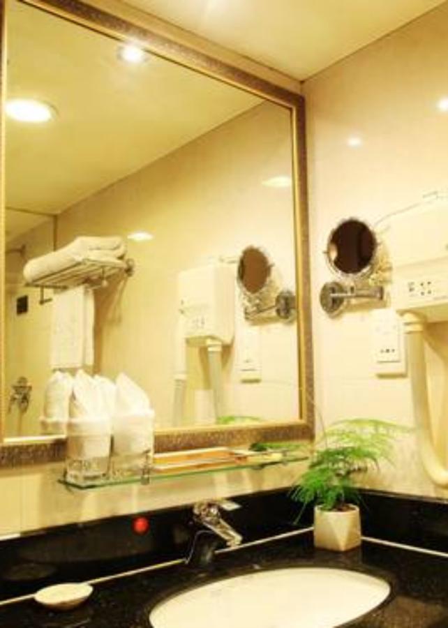 ננינג Wanxing Hotel Chao Yang Square Branch מראה חיצוני תמונה